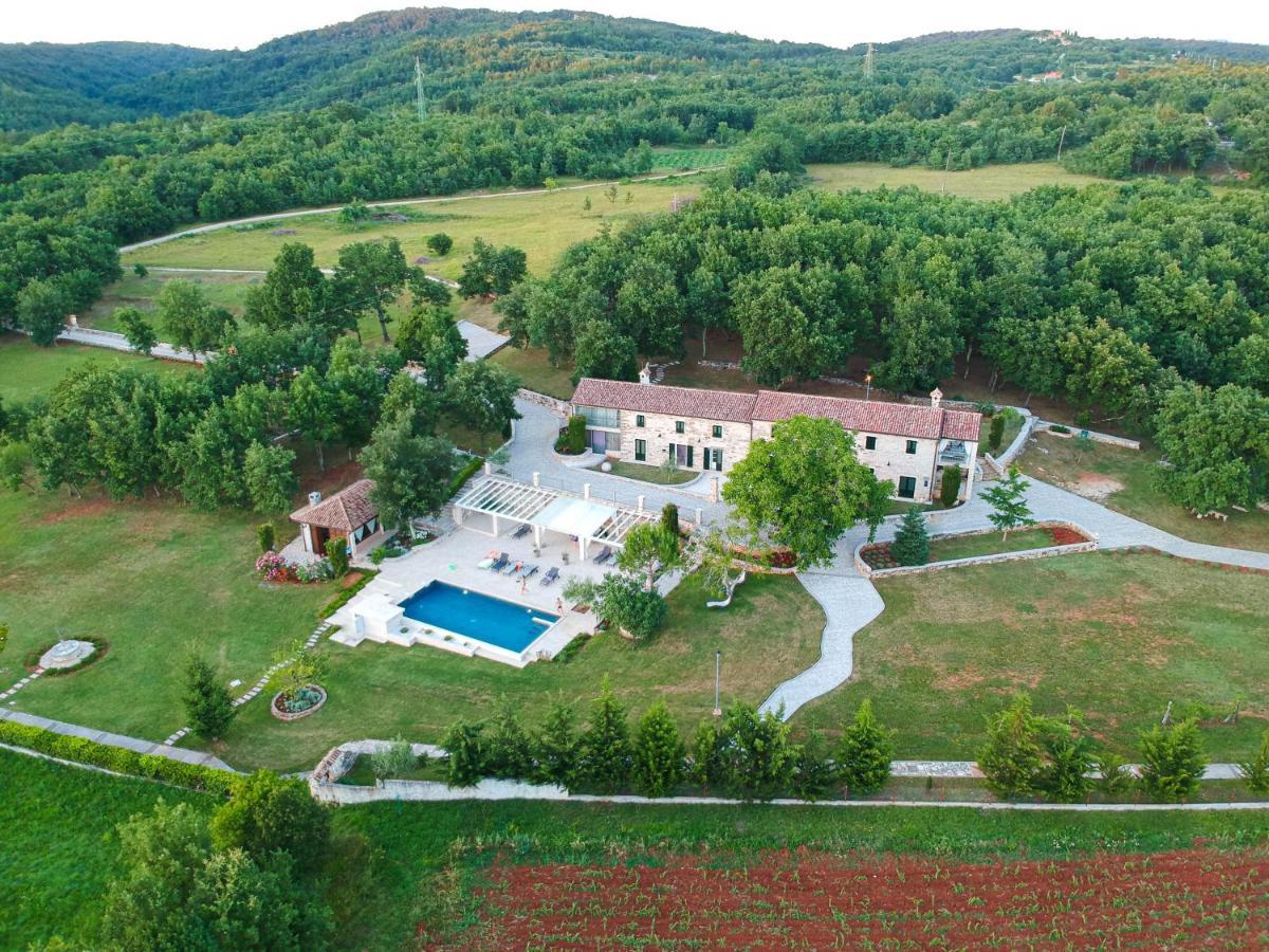 Oprtalj Stancija Ruseti Bed & Breakfast エクステリア 写真