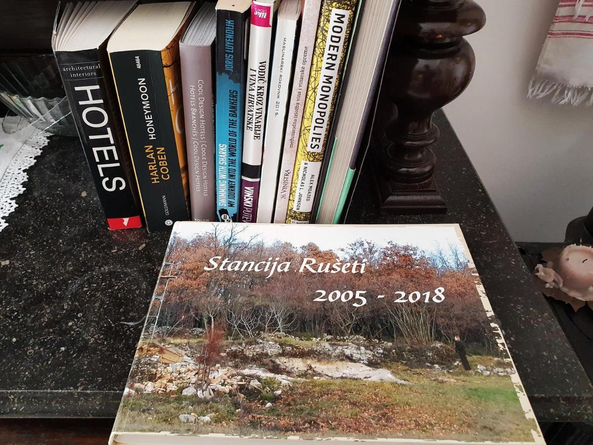 Oprtalj Stancija Ruseti Bed & Breakfast エクステリア 写真